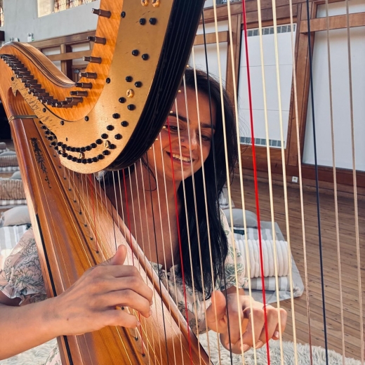 Celia D - Harpist