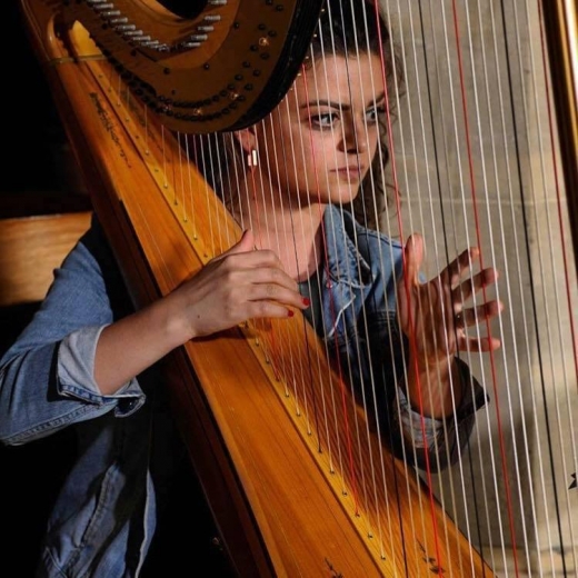 Celia D - Harpist