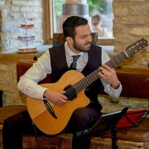 Alan O - Acoustic Guitarist